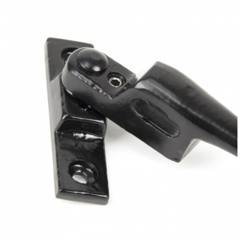 Black Night Vent Peardrop Fastener LH - Locking