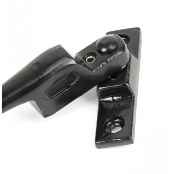 Black Night Vent Peardrop Fastener RH - Locking