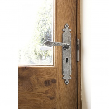 Pewter Cromwell Sprung Lever Lock Set