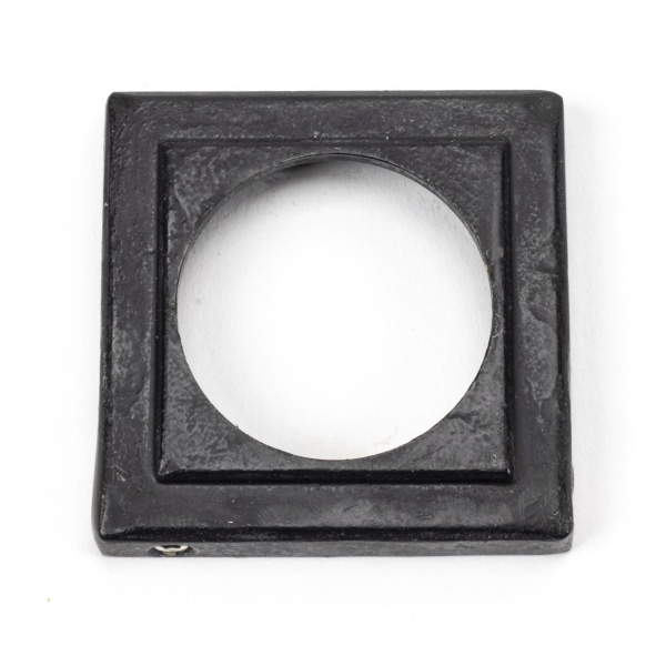 External Beeswax Round Escutcheon (Square Rose)