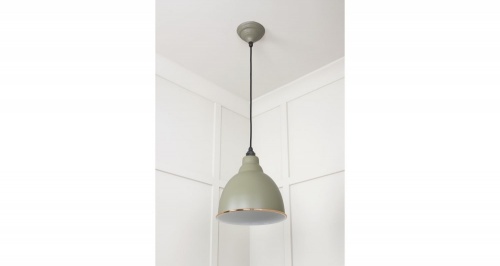 White Gloss Brindley Pendant in Tump