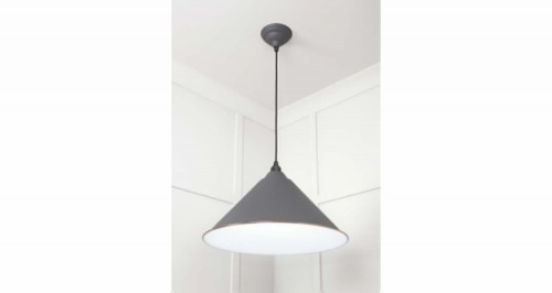 White Gloss Hockley Pendant in Bluff