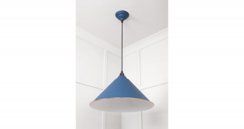 White Gloss Hockley Pendant in Upstream