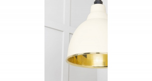 Smooth Brass Brindley Pendant in Teasel