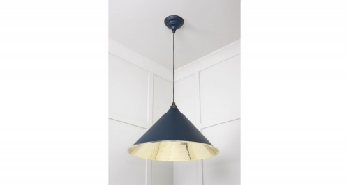 Smooth Brass Hockley Pendant in Dusk