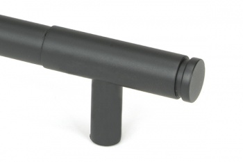 Matt Black Kelso Pull Handle - Medium