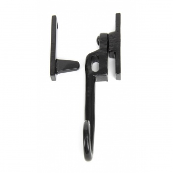 Black Night Vent Monkeytail Fastener RH - Locking