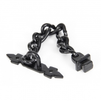 Black Door Chain