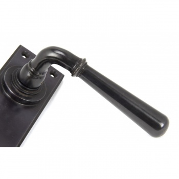 Aged Bronze Newbury Lever Latch Set