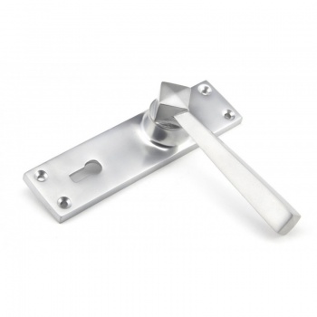 Satin Chrome Straight Lever Lock Set