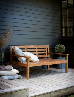 Chastleton Day Bed