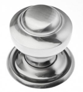 Pewter Finish Tiered Centre Door Pull