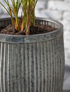 VENCE TALL PLANTER