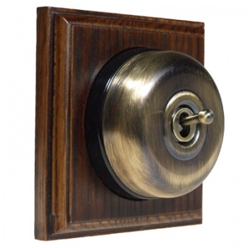 1 Gang 2 Way  Dark Oak, Smooth Dome Period Switch