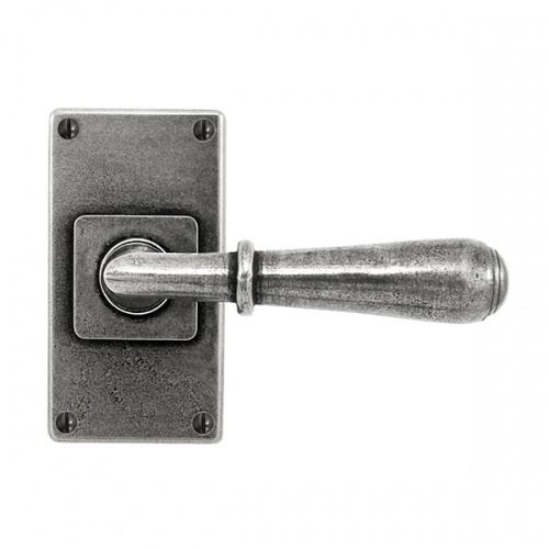 Finesse Fenwick Jesmond Pewter Door Handle on Backplate