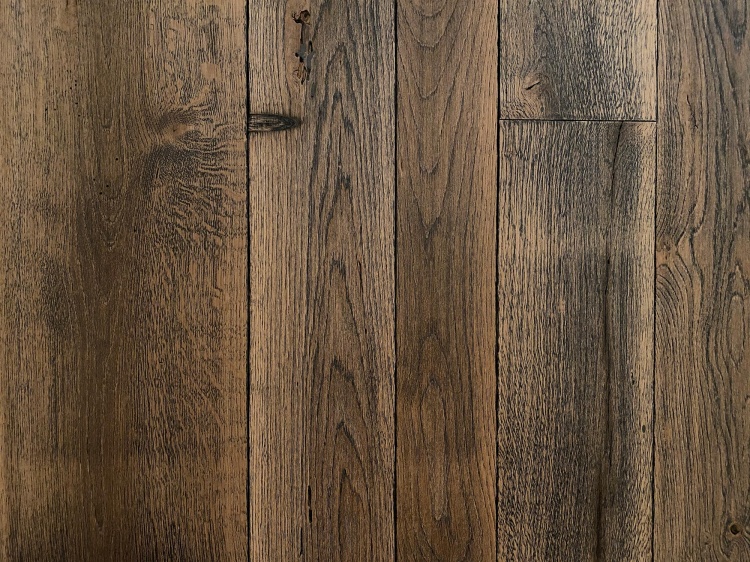 Reclaimed Heritage Oak Distressed Charcoal Flooring