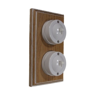 2 Gang 1 or 2way Vertical Bakelite Switch, White Dolly On A Limed Oak Base